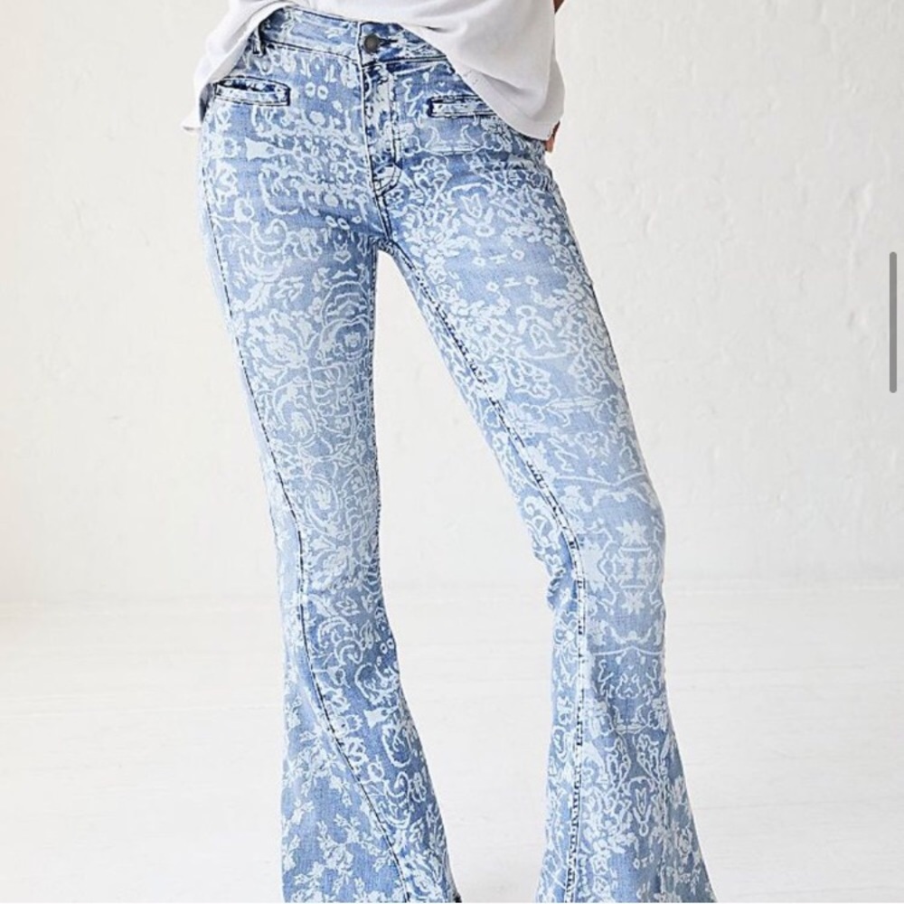 Free People Dream Lover Paisley Flair Jeans! - Picture 3 of 5